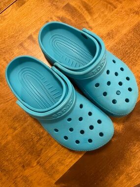 Women’s CROCS Classic Clogs in Turquoise